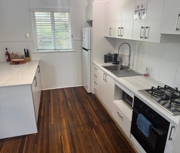 4/6a Forth Street, South Mackay, Qld 4740 - Photo 5