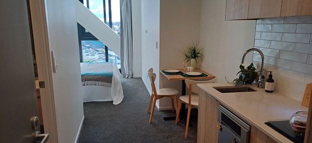 New Studio Apartment - fully furnished. - Photo 1