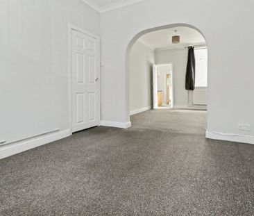 Heald Street, Newton-Le-Willows - Photo 2