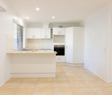 Renovated home in central location...... - Photo 2