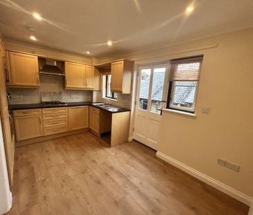 3 bedroom detached house to rent - Photo 4