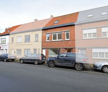 Volledig gerenoveerde woning met ruime tuin te huur! - Photo 2