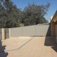 1x1x1 low maintenance unit! - Photo 1