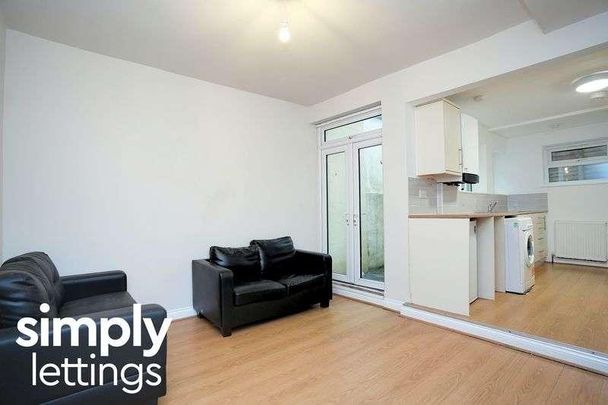 Coombe Terrace, Brighton, BN2 - Photo 1