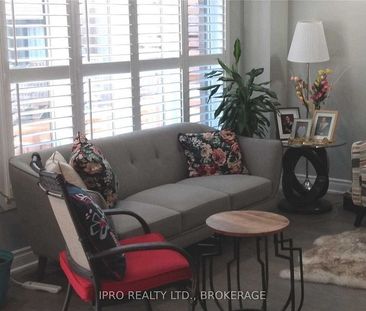 For Lease - 20 Bradshaw Drive, Hamilton, Ontario - Photo 2