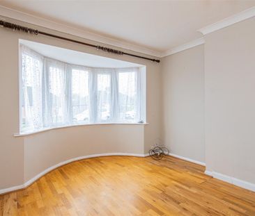 3 bed Bungalow To Let - Photo 3