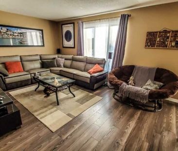 For Lease - 8 Mayhew Drive, Quinte West, Ontario - Photo 1