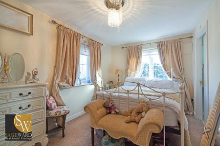 3 bedroom end of terrace house to rent - Photo 3