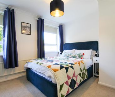 Rogers Close, Elsworth - Photo 3