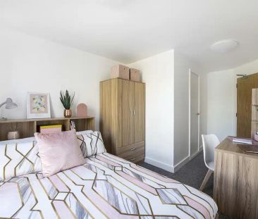 Deluxe Ensuite - Photo 5