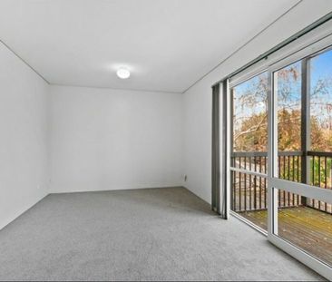 3 BEDROOM UNIT - Photo 1