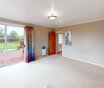 Awapuni - 5 bedrooms - Photo 4