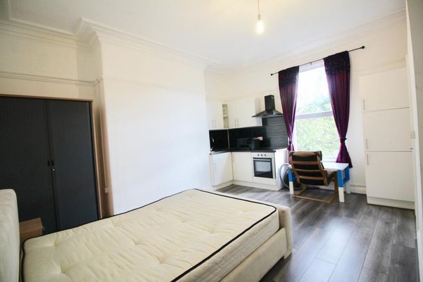 1 bedroom flat to rent - Photo 1