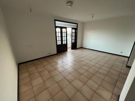 Location appartement 1 pièce, 31.00m², Cayenne - Photo 2