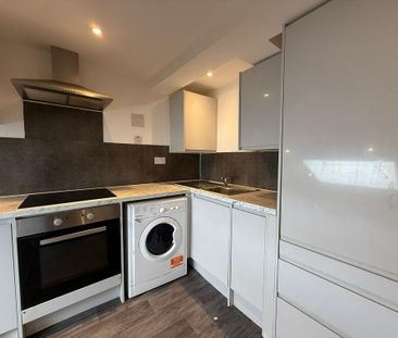 1 bedroom apartment to rent - Photo 2