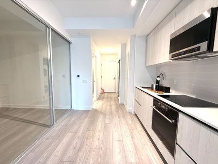 For Lease - 110 Broadway Avenue Unit# 1604, Toronto, Ontario - Photo 3
