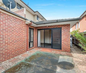 Spacious and Private - Photo 6