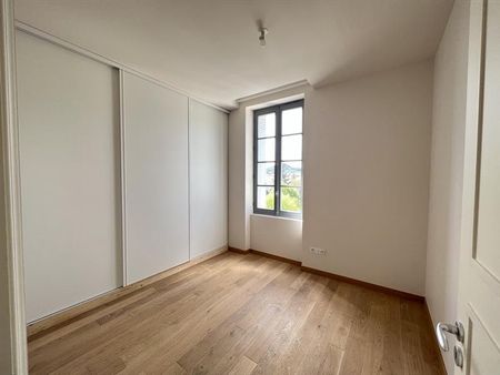 Location Appartement 4 pièces 83m² CHAMALIERES 63400 - Photo 2