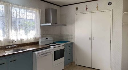 Comfortable family living! - Photo 5