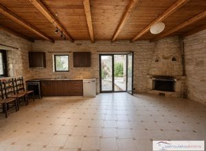 Μονοκατοικία για ενοικίαση - Γεωργιούπολη, - Φωτογραφία 3