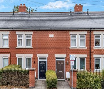 1B George Street - Photo 1