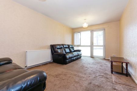 Stratford Road, Hall Green, BIRMINGHAM - Photo 2