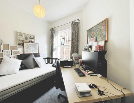 3 bedroom flat to rent - Photo 5