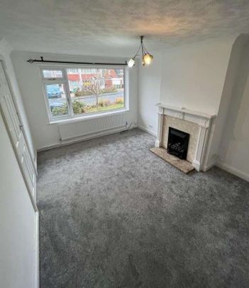 Lansdown Hill, Fulwood, PR2 - Photo 1