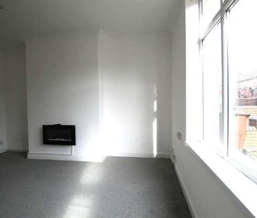 Wordsworth Avenue, Sheffield, S5 - Photo 2