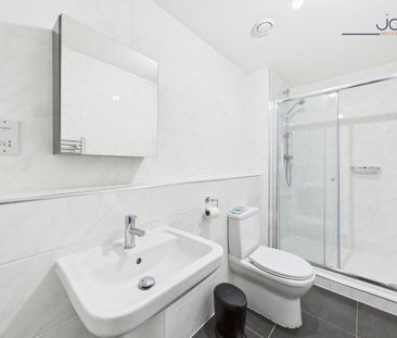 2 bedroom ground floor flat to rent - Photo 6