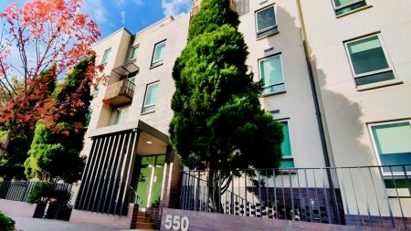 Student Living - 550 Lygon, Melbourne - Photo 2