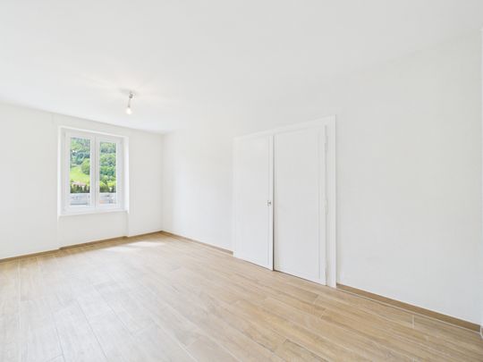 Très bel appartement de 4,5 pièces entièrement rénové au cœur de Vallorbe - Foto 1