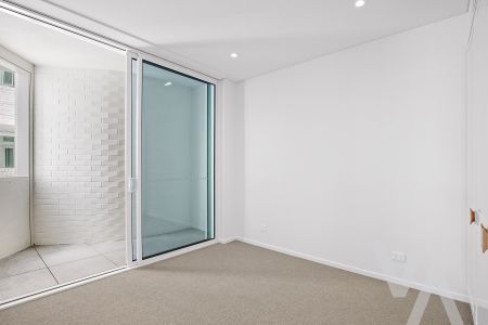 407/23 Honeysuckle Drive, Newcastle - Photo 2