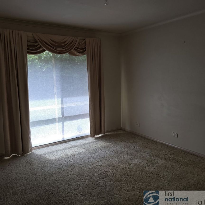 9 Pater Close, Narre Warren - Photo 1