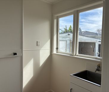 Family home in Manurewa - Photo 4