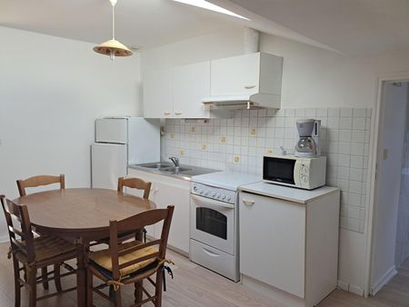 Location Appartement 2 pièces 23m² MEZIERES SUR COUESNON 35140 - Photo 3