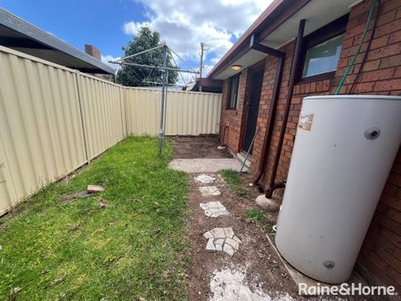 2/45 Staughton Street, Melton South, VIC 3338 - Photo 3