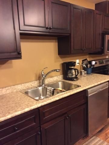 Meadowbrook 1709 Lower Jan 1/26 - Photo 4