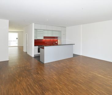 "Träumen Sie nicht schon lange von einer Wohnung mit Sitzplatz?" - Photo 3