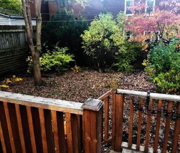 For Lease - 2 Edgewood Gardens, Toronto, Ontario - Photo 6