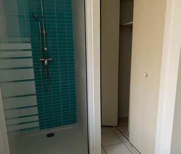 Location Appartement 3 pièces 64m² AUBENAS 07200 - Photo 3