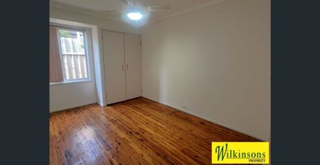 Beautiful sunny elevated position - Photo 3