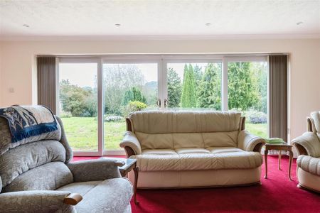 3 bedroom bungalow to rent - Photo 4