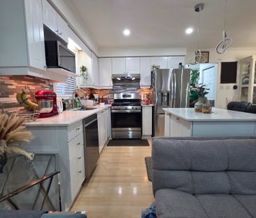 For Lease - 23 Schueller Street, Kitchener, Ontario - Photo 4