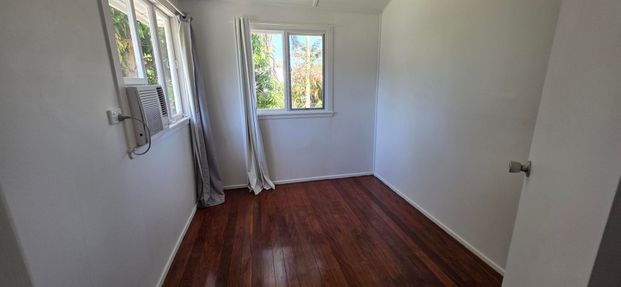 Well Maintained 2 Bedroom Unit - Photo 1