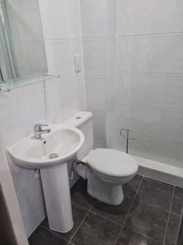 Studio to rent - Photo 5