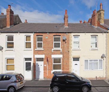 2 bedroom terraced house to rent - Photo 4