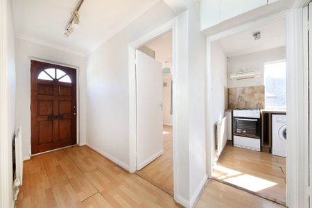 Bromfelde Road, London, SW4 - Photo 2