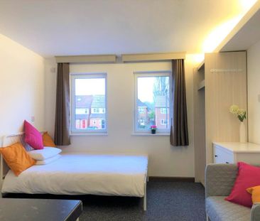 Studio to rent - Photo 2