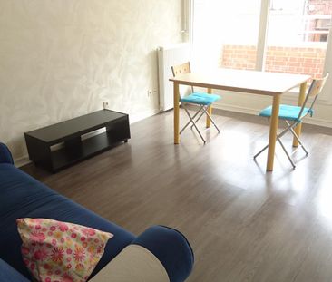 Location Appartement 2 pièces 47m² VALENCIENNES 59300 - Photo 2